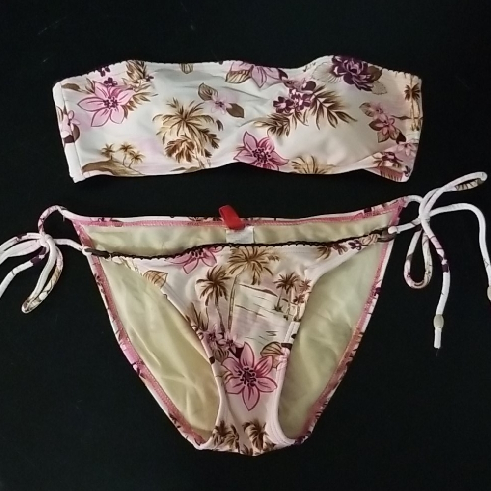 Vintage Hawaiian Print Bandeau bikini